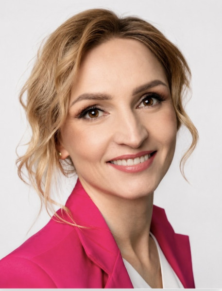 Natalia Pustelnik (Biuro główne)